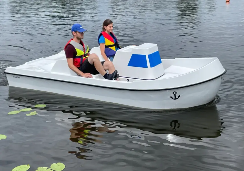 Ile kosztuje rower wodny? Ceny modeli, które zaskoczą Cię!